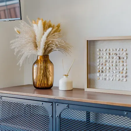 2 Bdr Charming In Christianos Apartamento