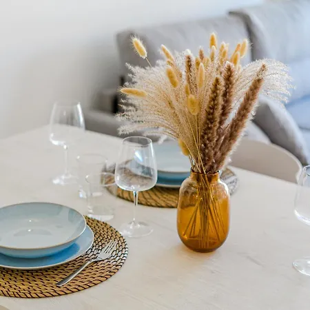 Apartamento 2 Bdr Charming In Christianos Los Cristianos (Tenerife)